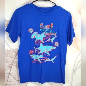 🎀5 for $35 Children's Place shark t shirt size XL